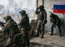 Подоляка: бойцы ВС РФ героически держат оборону в Купянске