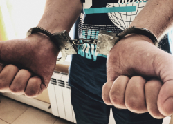 Луганчанин до смерти забил свою прикованную к постели пожилую мать