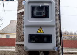 Замерзающие жители Алчевска ЛНР остались без электричества