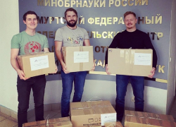 Учёные из Удмуртии подарили книги Луганской научной библиотеке