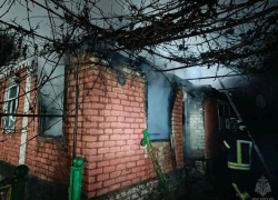 Один человек погиб и один спасен из огня в ЛНР