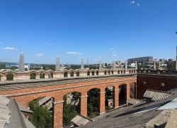 В соцсетях завирусилось видео из луганской гостиницы-призрака