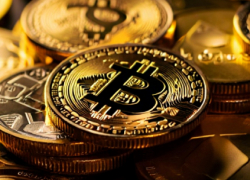 Жительница Краснодона ЛНР потеряла 850 тысяч рублей на онлайн-бирже