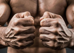 В Антраците мужчину избили до комы