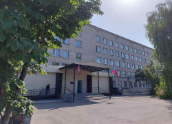 Ремонтники восстановили неврологическое отделение Станично-Луганской центральной больницы на 65% 