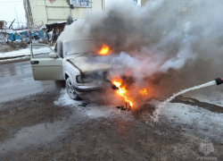 Горящее такси потушили в Лисичанске ЛНР