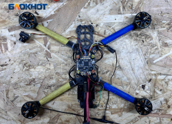 Дрон ВСУ уничтожил гражданский грузовик под Северодонецком ЛНР