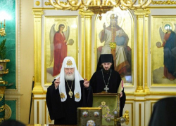 Епархии Луганской Народной Республики перешли в подчинение РПЦ