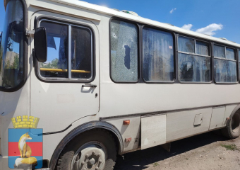 В Новодружеске ЛНР дрон атаковал рейсовый автобус, пострадали люди, есть погибший