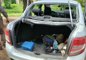 Дрон ВСУ ударил по автомобилю медиков в Кременной ЛНР