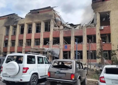 ВСУ атаковали администрацию Марковского района: 18 человек ранены