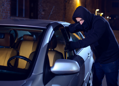 24-летнего угонщика автомобиля из Алчевска ЛНР задержали правоохранители