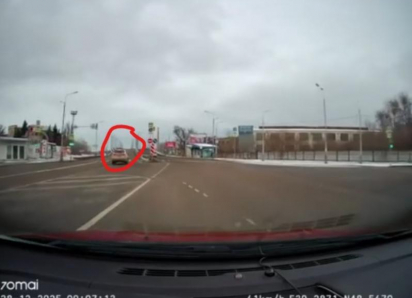 Водитель шокировал Луганск выездом на встречку на мосту