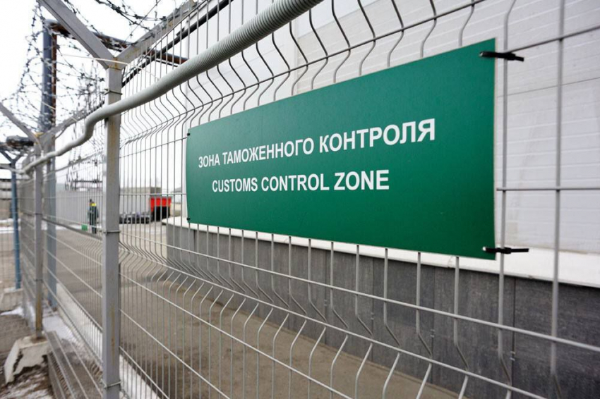 Автомобилисты ЛНР должны закрыть процедуру временного ввоза авто
