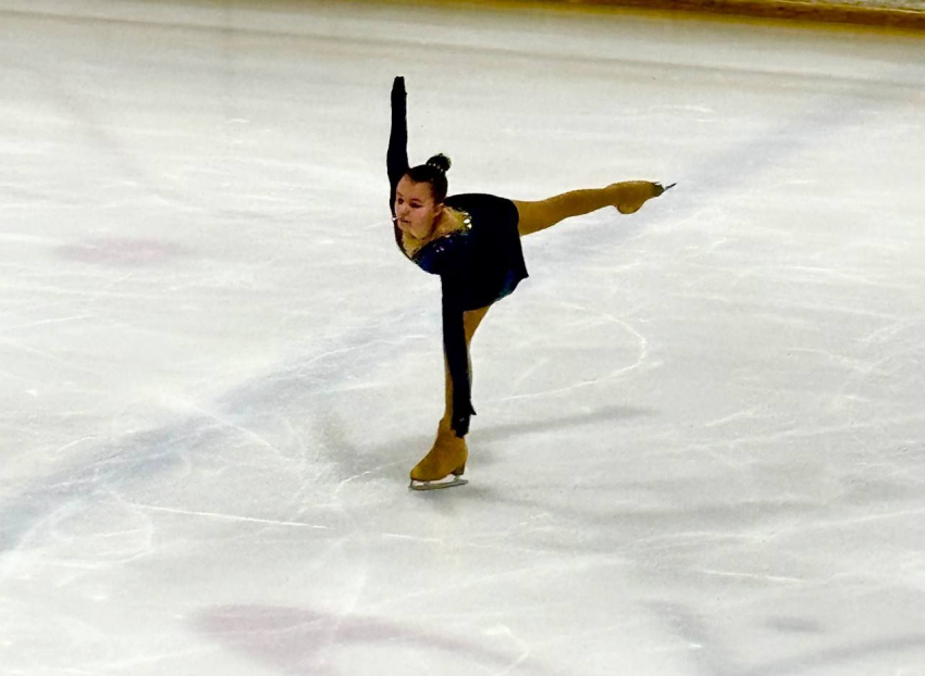 В Ледовой арене Луганска прошло Первенство республики по фигурному катанию