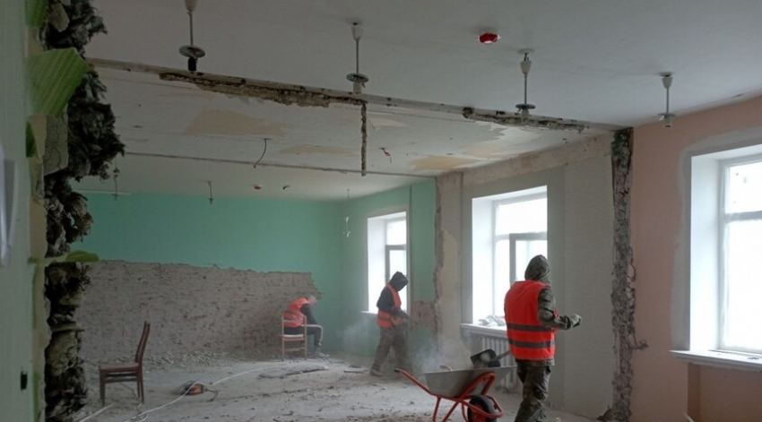 Центр притяжения: в Луганске строят новую «Юность» для молодежи