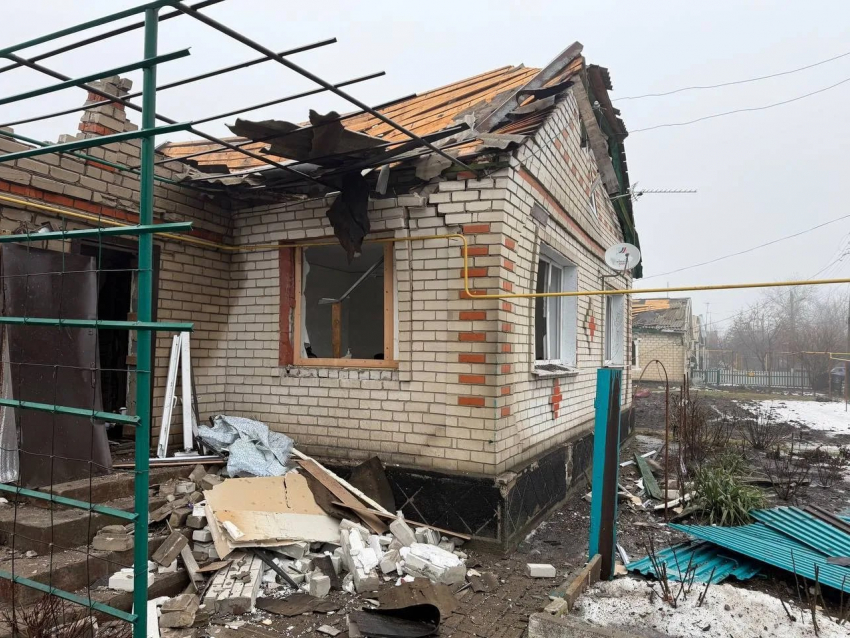 Во время массовой атаки ВСУ были ранены 19 человек в поселке Центральный в ЛНР