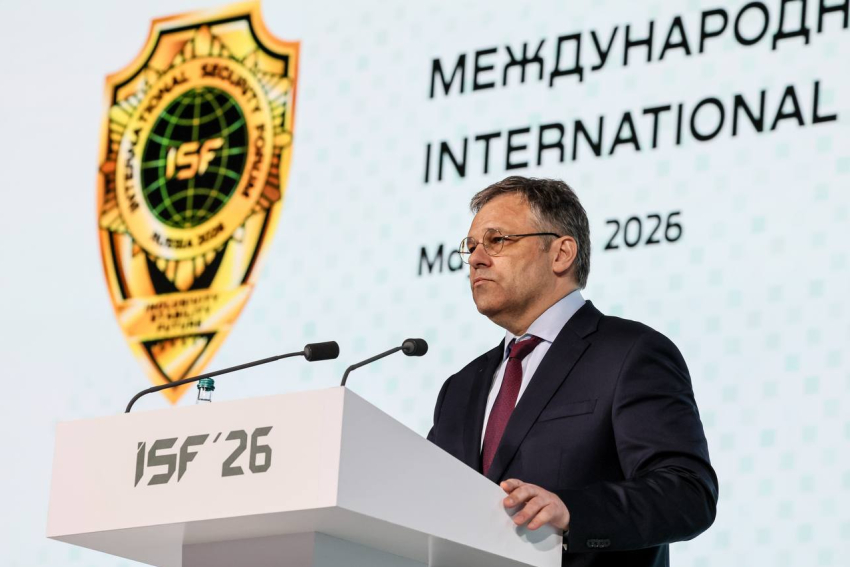 Политик из ЛНР показал иностранцам жертв киевского режима