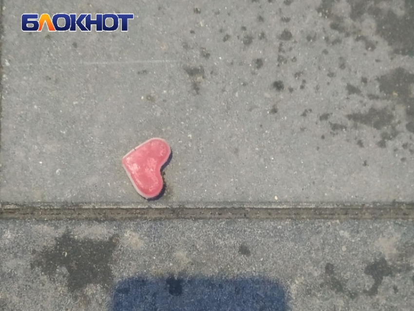 Луганчанка украла у своего парня деньги, полученные за ранение