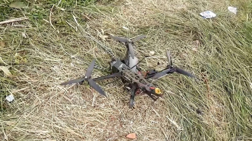 Боевики ВСУ четыре раза за минувшие сутки атаковали ЛНР беспилотниками