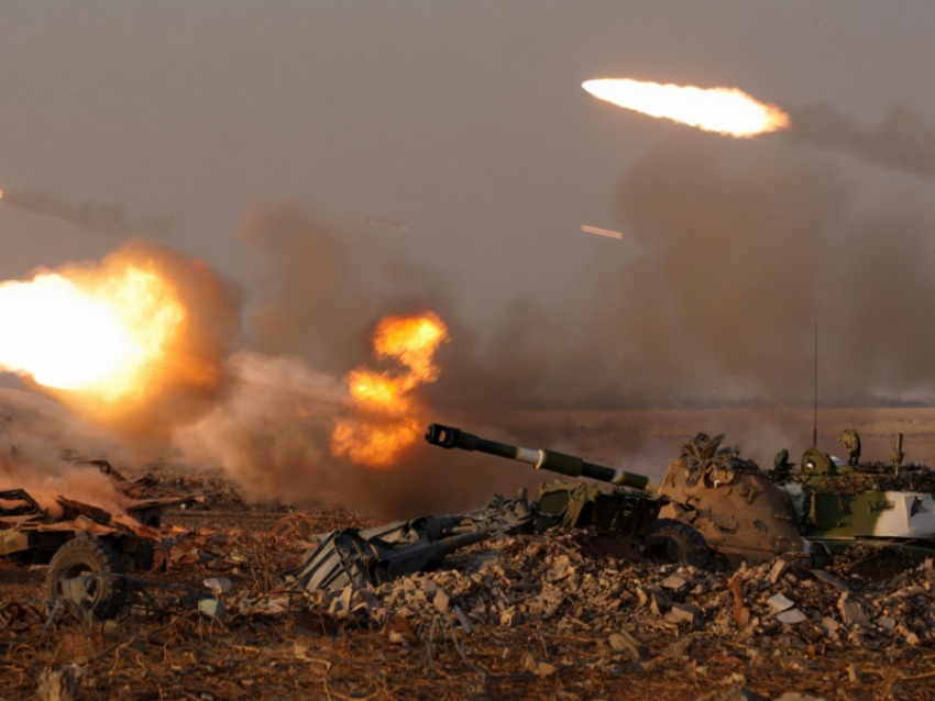 Сводка СВО к 13 октября: удар по «Силе Сибири» и перерезание «артерий» снабжения в Северске