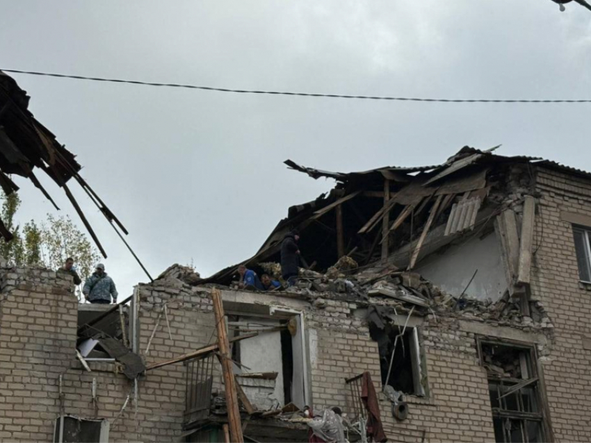 Аварийные конструкции на доме, пострадавшем от взрыва в Красном Луче, полностью демонтированы