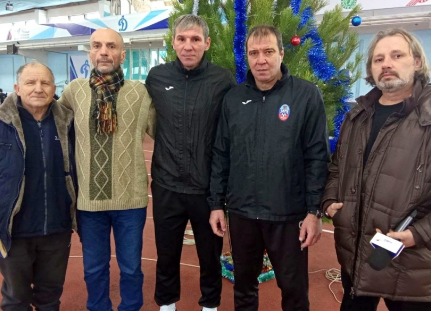 Мнение Украины не интересно: в Луганске возродили легендарный футбольный клуб «Заря»