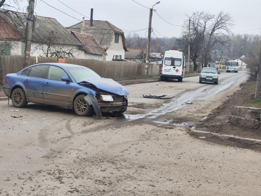 ГАИ по ЛНР проводит проверку по факту ДТП с каретой скорой помощи в Свердловске ЛНР