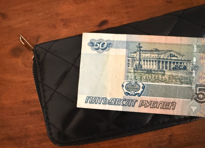 Пенсии в ЛНР ускорили: федеральную доплату будут назначать за 2 дня