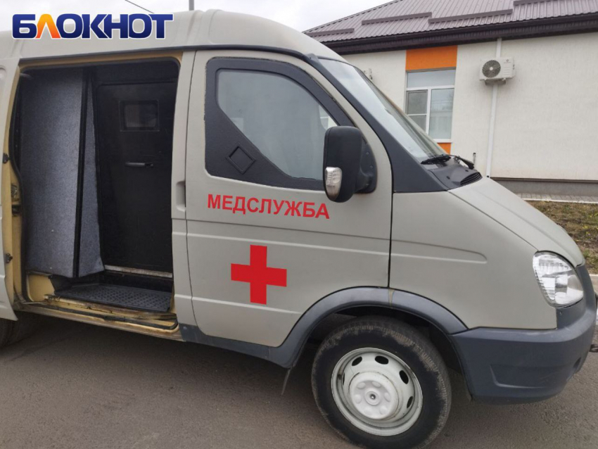 При атаке дрона ВСУ пострадал автомобилист на выезде из Сватово