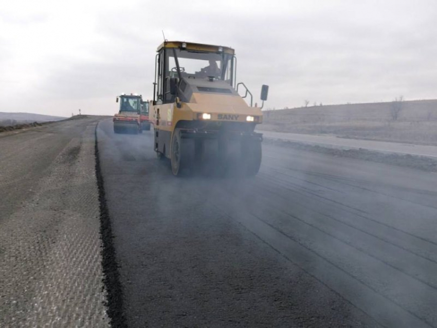 Луганск, утренняя сводка: город стирают с земли, уничтожено 22 дома