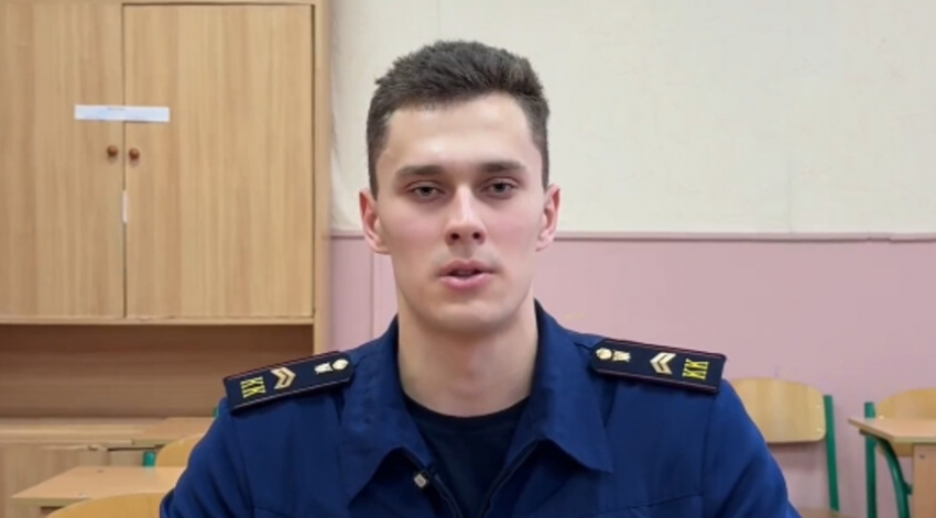 Впервые в ЛНР кадет решился на ЕГЭ по китайскому