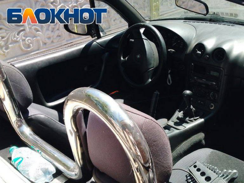 Автовладельцы ЛНР до 1 января должны поменять документы и госномера на российские