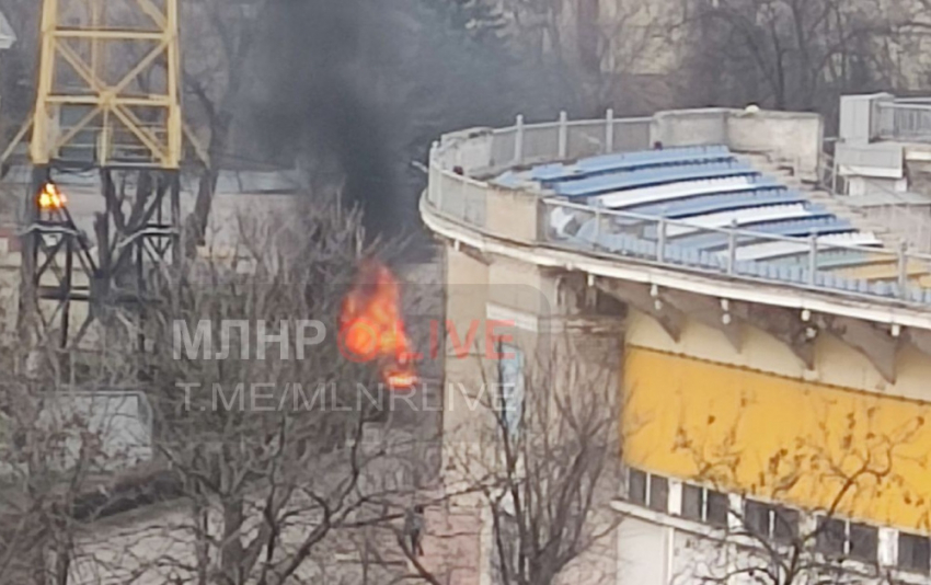 Теракт произошел в Луганске возле стадиона «Аванград»