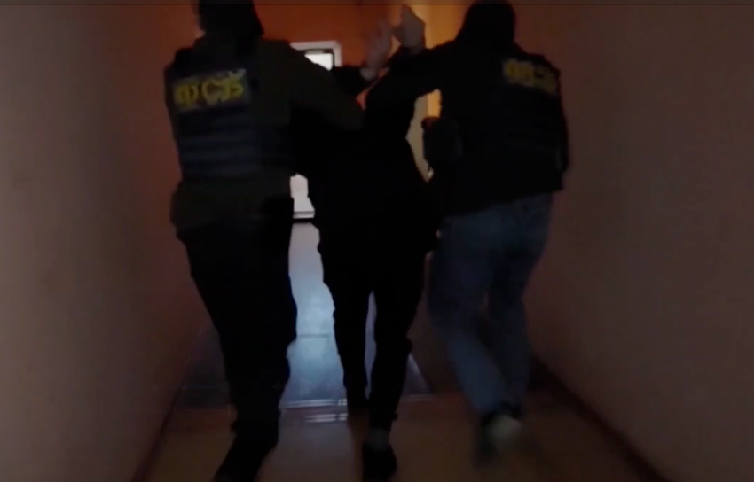 Луганчанин подбирал исполнителей терактов для Киева