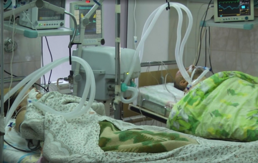 Трое раненых жителей Лисичанска ЛНР остаются в тяжелом состоянии 