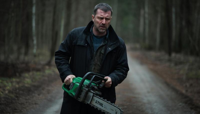 Под Луганском у 26-летнего парня украли инструментов на 100 тысяч рублей 