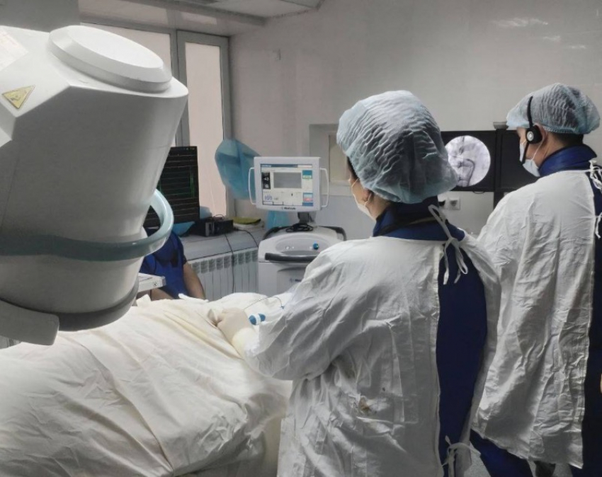 В ЛНР впервые провели операции на сердце с помощью жидкого азота