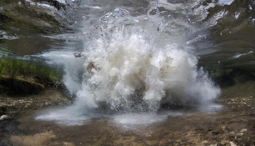 Рыбак подорвался на мине в ЛНР
