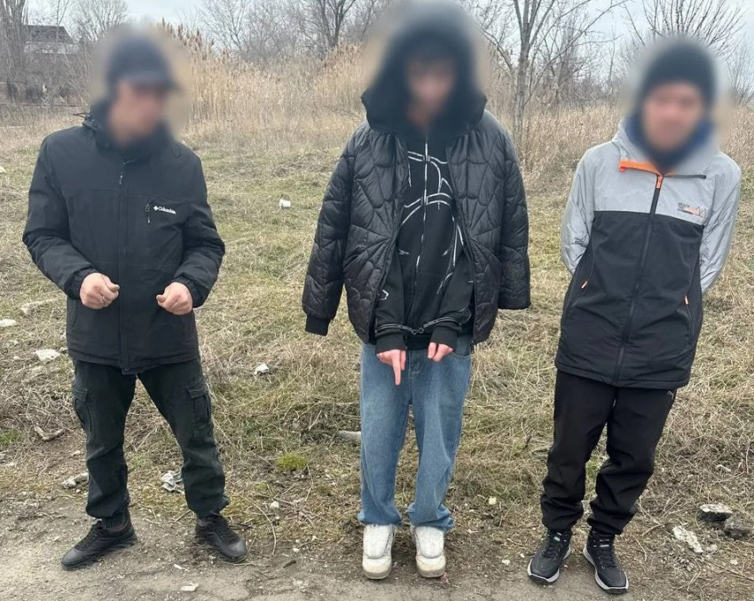 22-летний сибиряк собирался строить в Луганске бизнес на марихуане