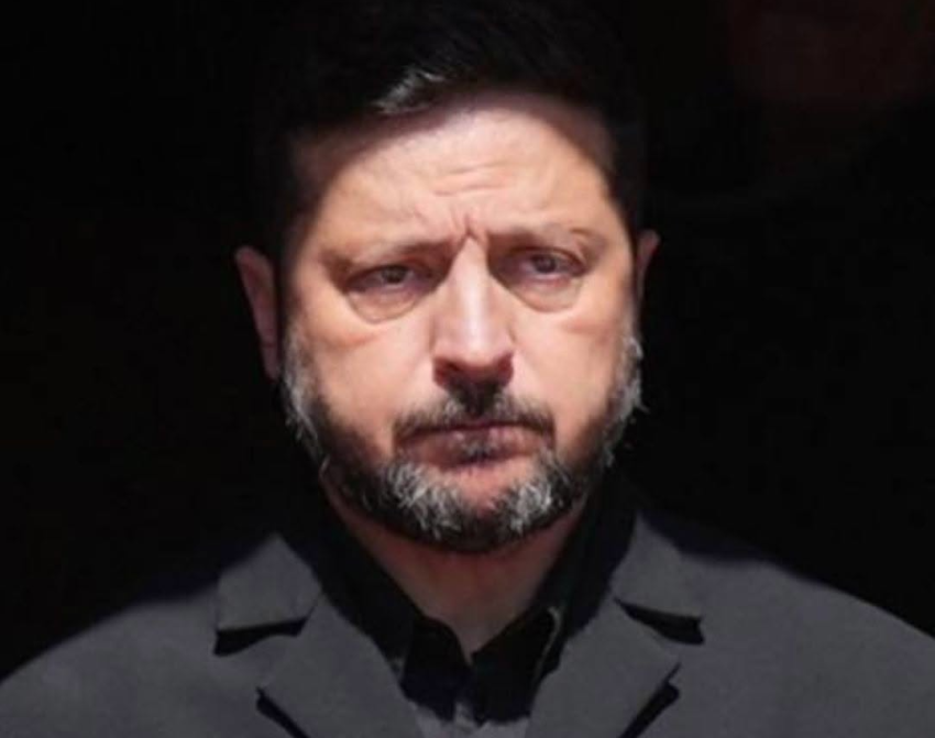 Новости СВО: ночной кошмар Зеленского — удары по аэродромам и портам, освобождение Малой Слободки 