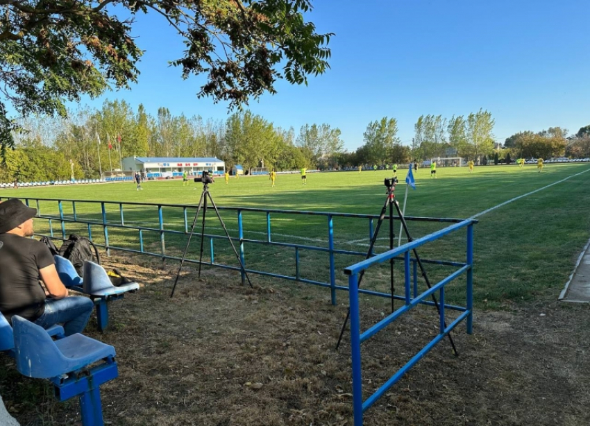 «Неуважение ко всему региону»: футболисты из Херсонской области обиделись на команду из ЛНР